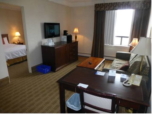 Imagen de la habitación del Hotel Prince Arthur Waterfront and Suites. Foto 11