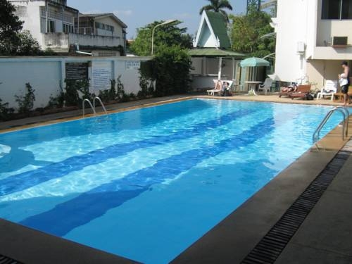 Imagen general del Hotel Prince Chiang Mai. Foto 14