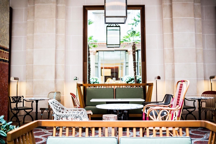Imagen del bar/restaurante del Hotel Prince De Galles, A Luxury Collection , Paris. Foto 6