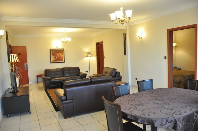 Imagen general del Hotel Prince De Galles. Foto 4