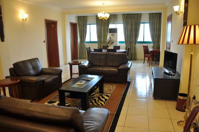 Imagen general del Hotel Prince De Galles. Foto 5