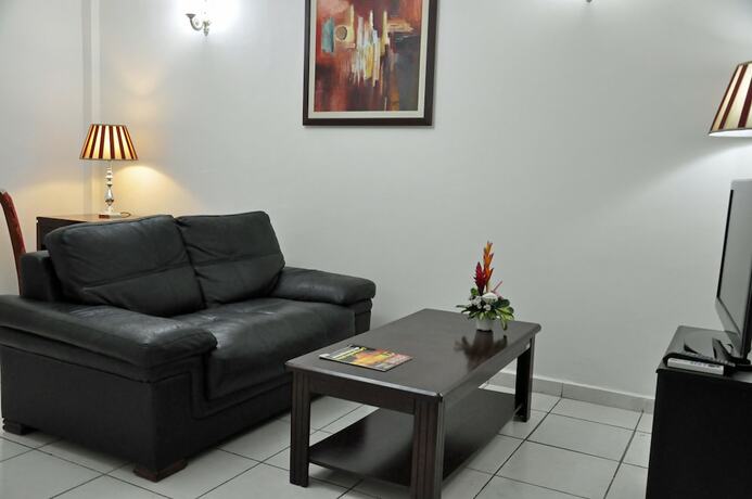 Imagen de la habitación del Hotel Prince De Galles. Foto 25
