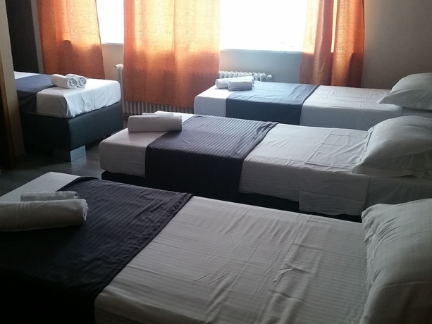 Imagen de la habitación del Hotel Prince De Liège. Foto 5