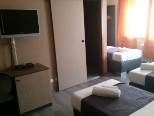 Imagen de la habitación del Hotel Prince De Liège. Foto 6