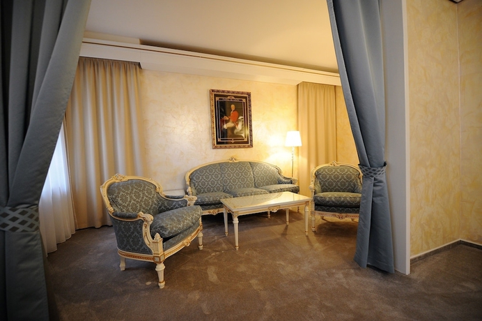 Imagen de la habitación del Hotel Prince De Ligne. Foto 2