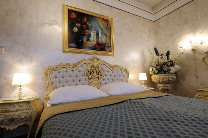 Imagen de la habitación del Hotel Prince De Ligne. Foto 3