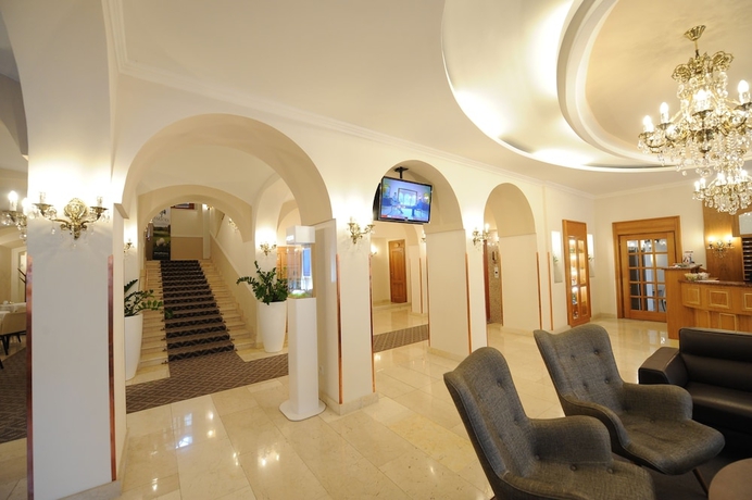Imagen de los interiores del Hotel Prince De Ligne. Foto 17