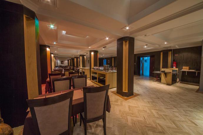 Imagen general del Hotel Prince De Paris. Foto 2