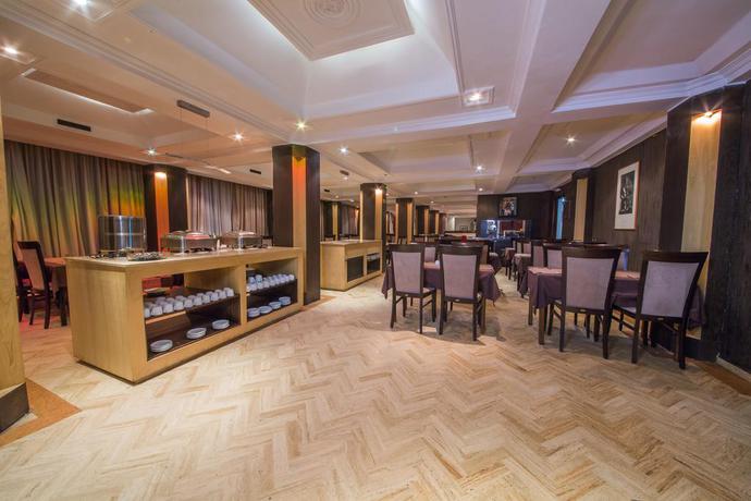 Imagen general del Hotel Prince De Paris. Foto 3