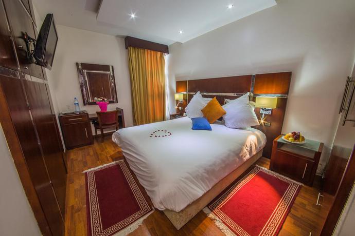 Imagen general del Hotel Prince De Paris. Foto 14