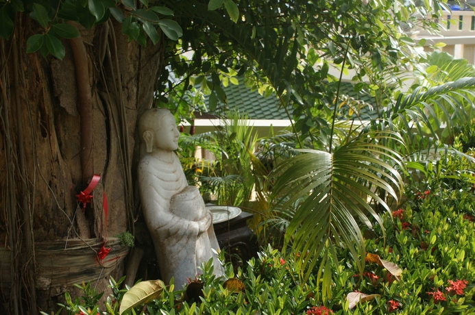 Imagen general del Hotel Prince Edouard Apartment and Resort. Foto 2