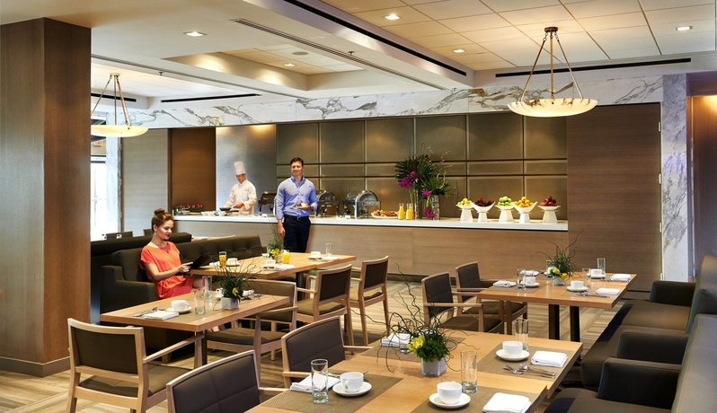 Imagen del bar/restaurante del Hotel Prince George. Foto 4