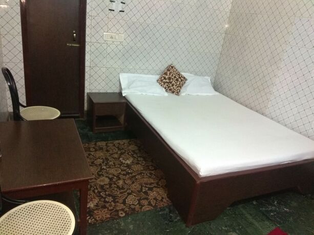 Imagen de la habitación del Hotel Prince, Guwahati. Foto 15