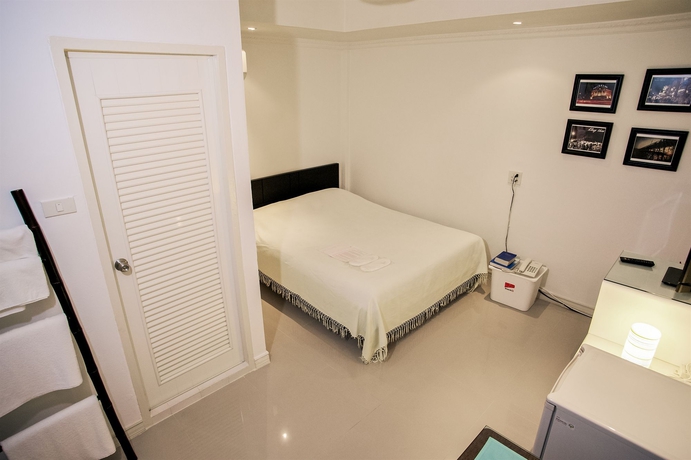 Imagen de la habitación del Hotel Prince House. Foto 13