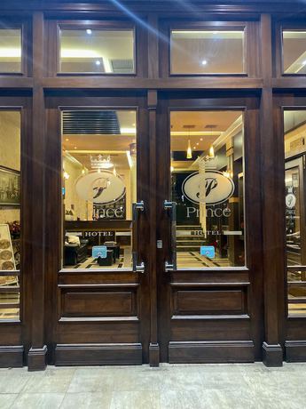 Imagen de los interiores del Hotel Prince, Kamëz. Foto 15