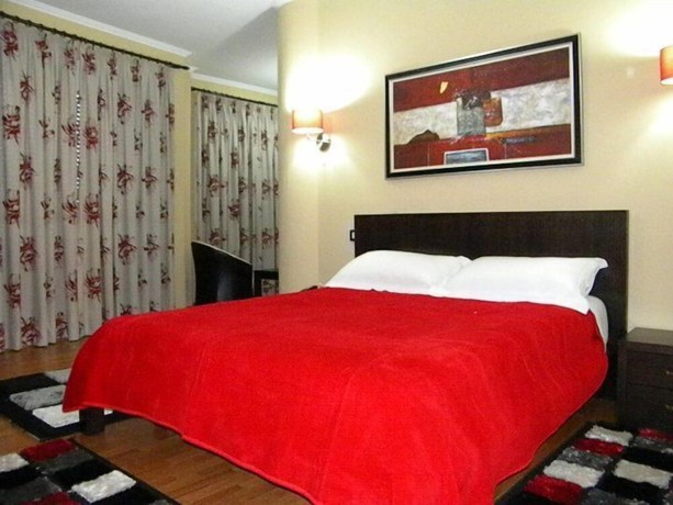 Imagen de la habitación del Hotel Prince, Kamëz. Foto 9