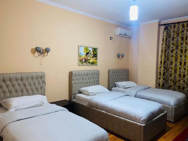 Imagen de la habitación del Hotel Prince, Kamëz. Foto 12