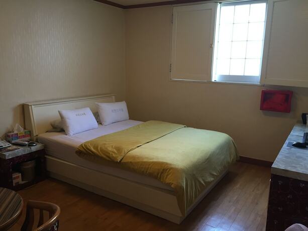 Imagen de la habitación del Hotel Prince Motel. Foto 17