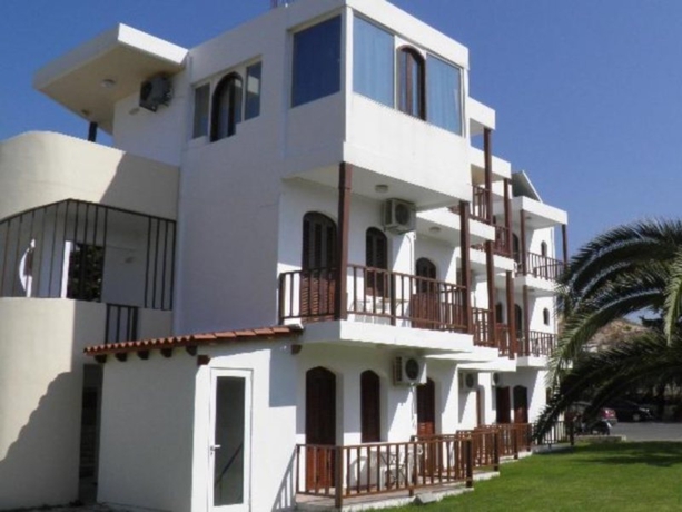 Imagen general del Hotel Prince Of Lillies. Foto 2