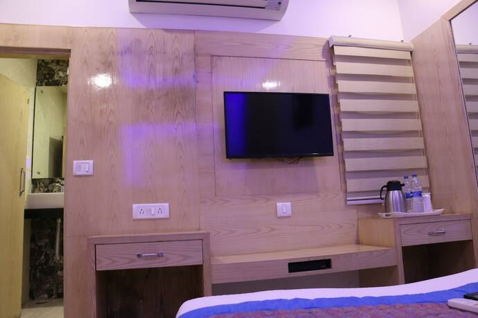 Imagen general del Hotel Prince Palace Deluxe. Foto 13