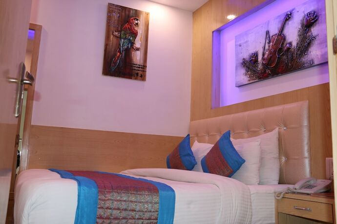 Imagen de la habitación del Hotel Prince Palace Deluxe. Foto 17