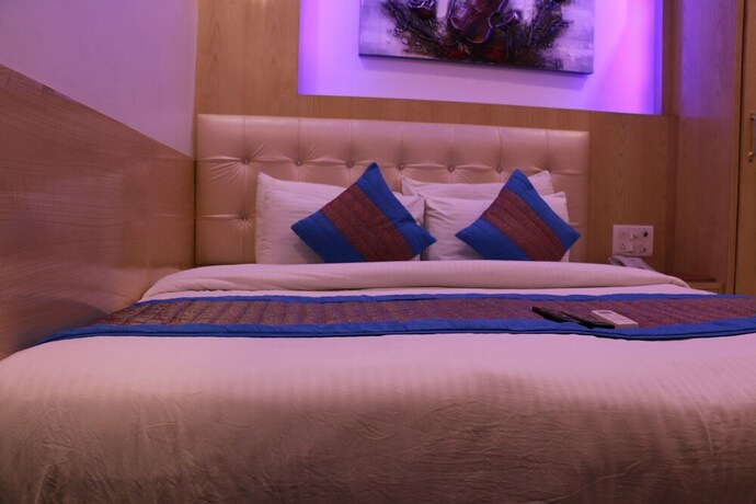 Imagen de la habitación del Hotel Prince Palace Deluxe. Foto 28