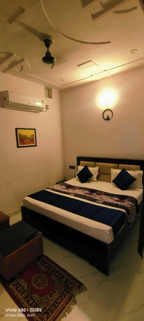 Imagen de la habitación del Hotel Prince Palace, Faizabad. Foto 7