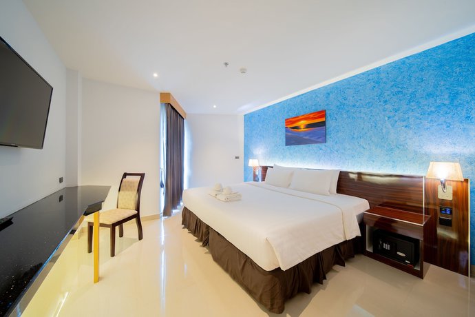 Imagen de la habitación del Hotel Prince Palace Hotel Pattaya. Foto 10