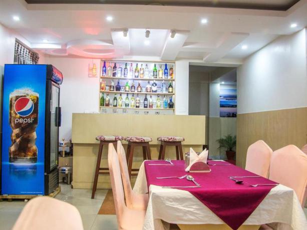 Imagen del bar/restaurante del Hotel Prince Plaza, Katmandu. Foto 2