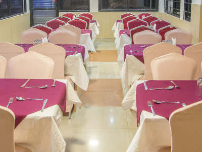 Imagen del bar/restaurante del Hotel Prince Plaza, Katmandu. Foto 4
