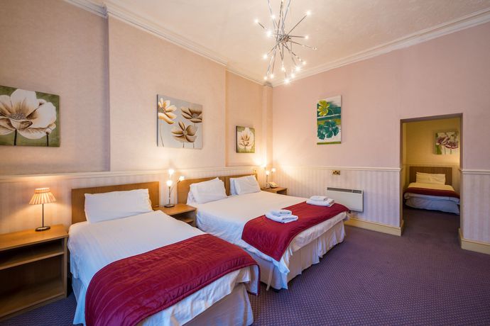 Imagen de la habitación del Hotel Prince Regent. Foto 3