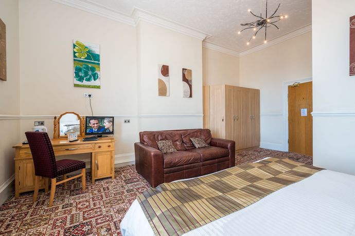 Imagen de la habitación del Hotel Prince Regent. Foto 4