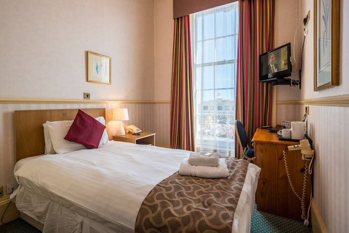 Imagen de la habitación del Hotel Prince Regent. Foto 9