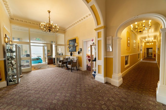 Imagen de los interiores del Hotel Prince Regent. Foto 20