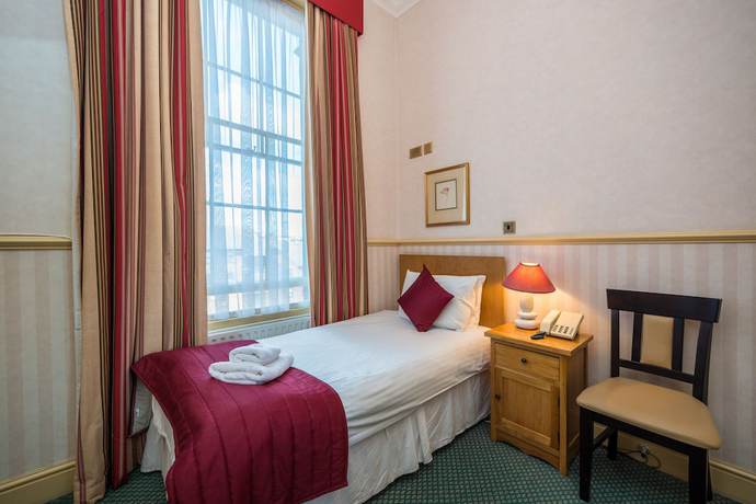 Imagen de la habitación del Hotel Prince Regent. Foto 14