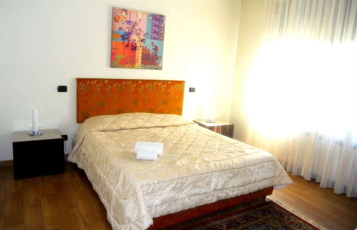 Imagen de la habitación del Hotel Prince Residence Apartments. Foto 7