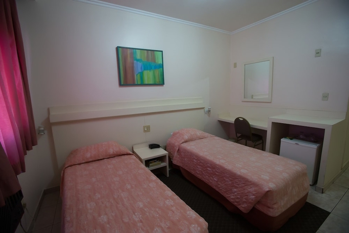 Imagen de la habitación del Hotel Prince, Ribeir&atilde;o Preto. Foto 12