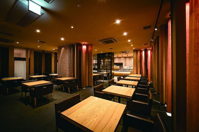 Imagen del bar/restaurante del Hotel Prince Smart Inn Osaka Yodoyabashi. Foto 2