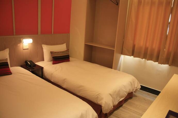 Imagen general del Hotel Prince To Travel. Foto 2