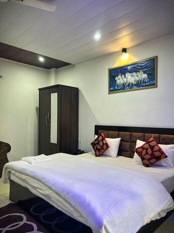 Imagen de la habitación del Hotel Prince Valley. Foto 9