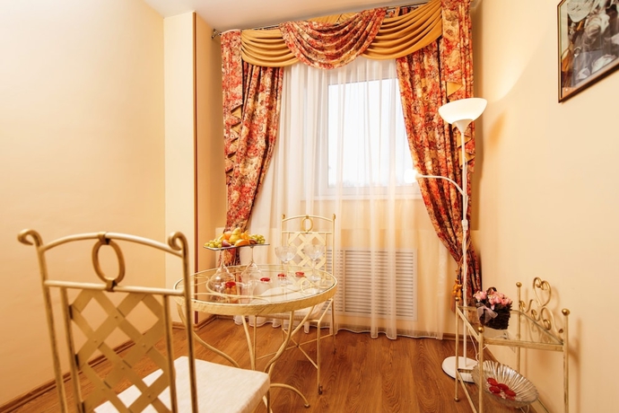 Imagen de la habitación del Hotel Prince Vladimir. Foto 13