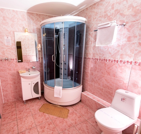 Imagen de la habitación del Hotel Prince Vladimir. Foto 16