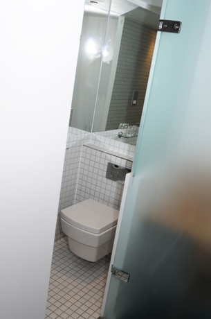 Imagen de la habitación del Hotel Prince William. Foto 6