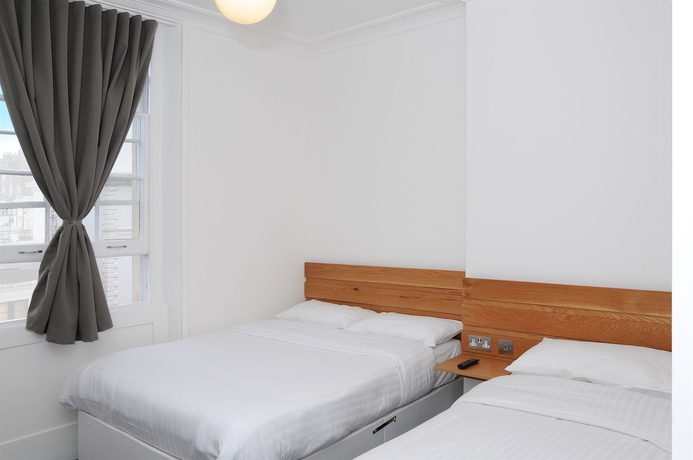 Imagen de la habitación del Hotel Prince William. Foto 7