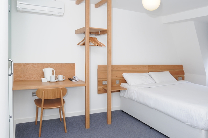 Imagen de la habitación del Hotel Prince William. Foto 9