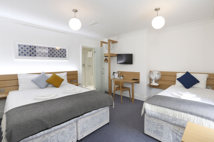 Imagen de la habitación del Hotel Prince William. Foto 11