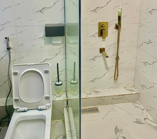 Imagen de la habitación del Hotel Prince Xclusive Royales. Foto 18