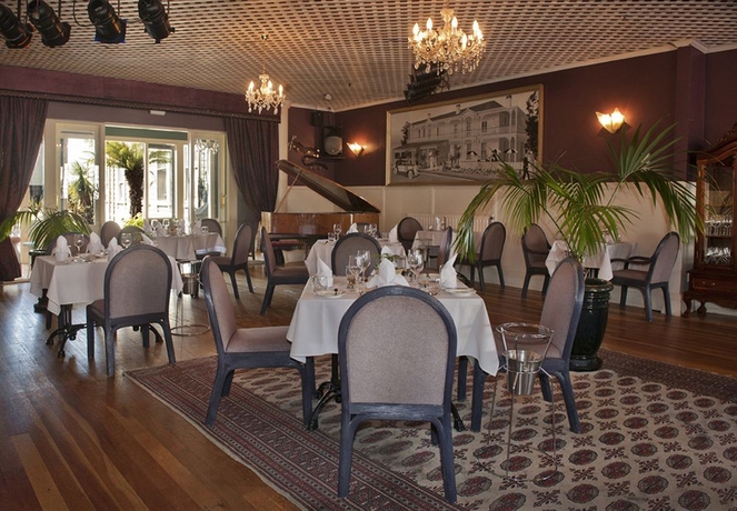 Imagen del bar/restaurante del Hotel Prince's Gate. Foto 2