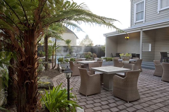 Imagen de los exteriores del Hotel Prince's Gate. Foto 9