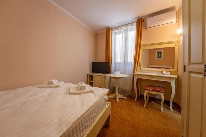 Imagen de la habitación del Hotel PrincesSophie. Foto 12